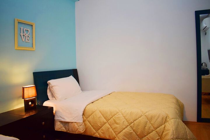 Room 9 of 55