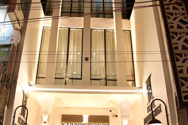 Hotel 15 of 16