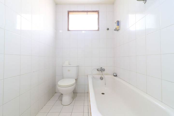 Room 18 of 25