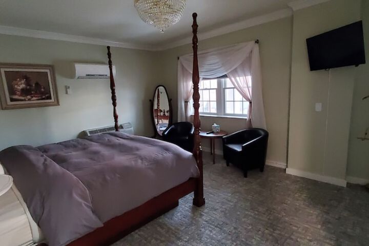 Room 126 of 206
