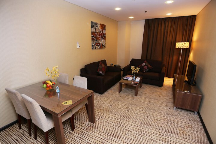 Room 17 of 43