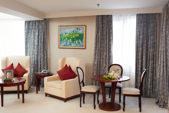 Room 14 of 41