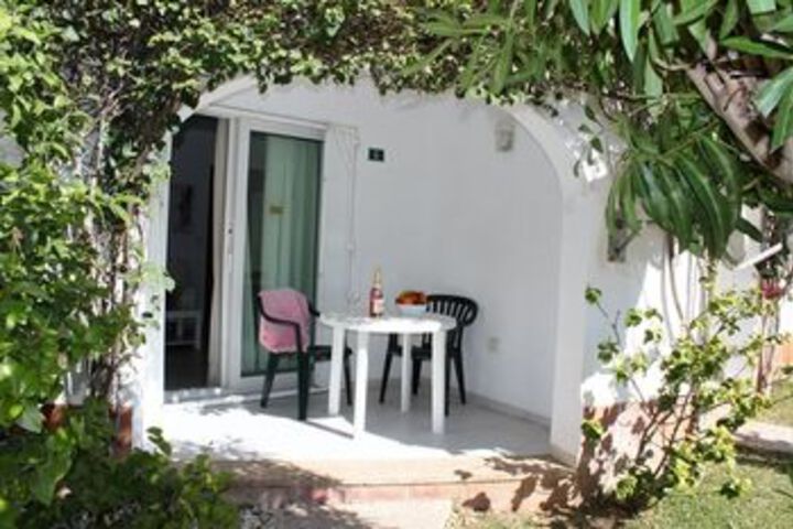 Terrace/Patio 26 of 27