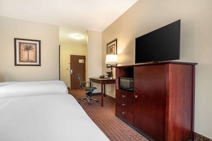 Room 14 of 47