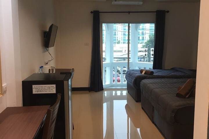 Room 29 of 52