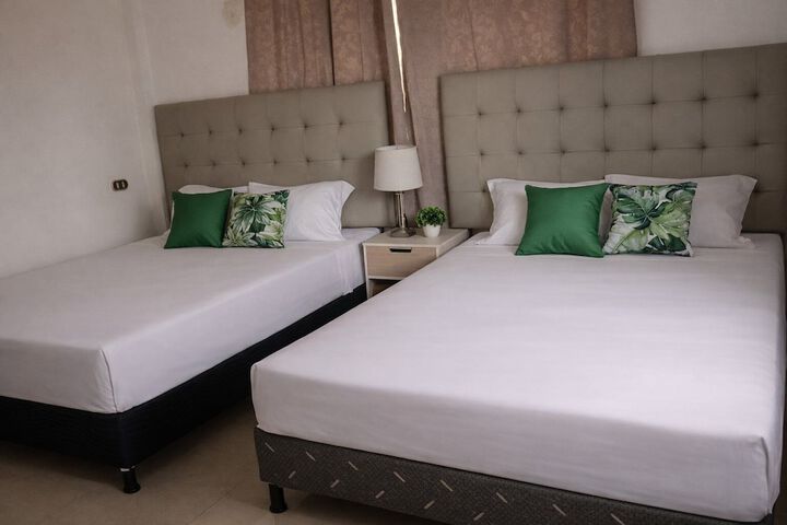 Room 7 of 20