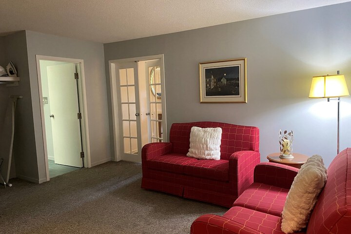 Room 26 of 65