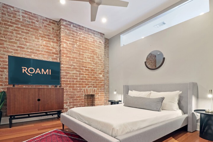 Room 25 of 146