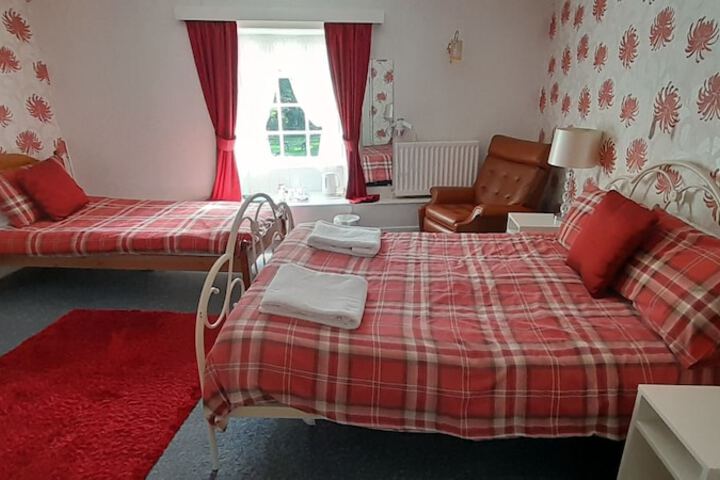 Room 12 of 46