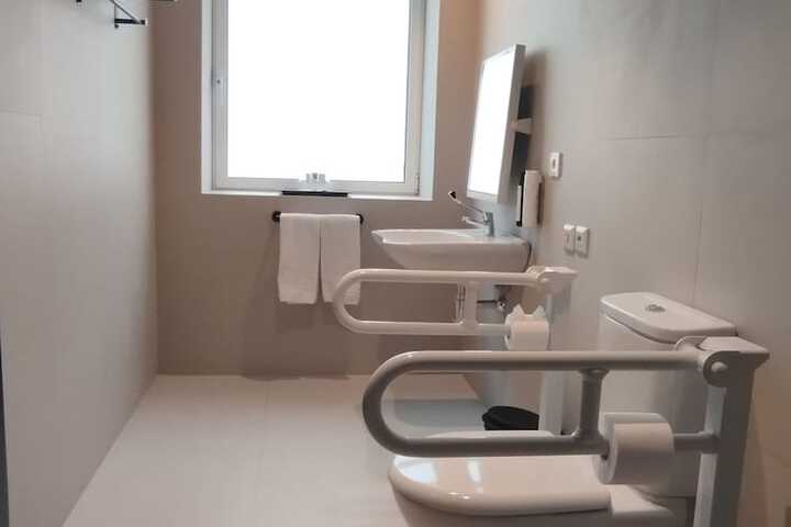 Room 40 of 56