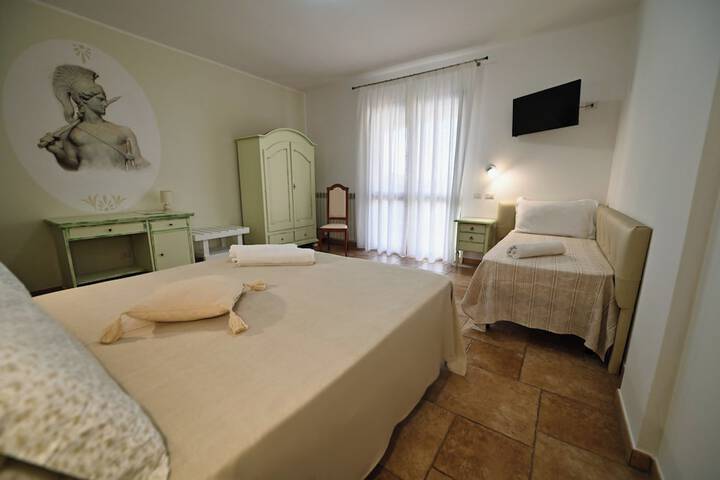 Room 25 of 60