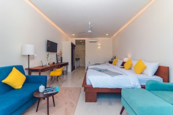 Room 16 of 174