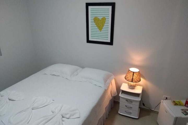 Room 7 of 10