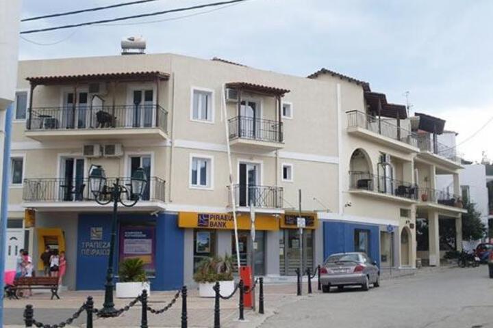 Karafelas Hotel