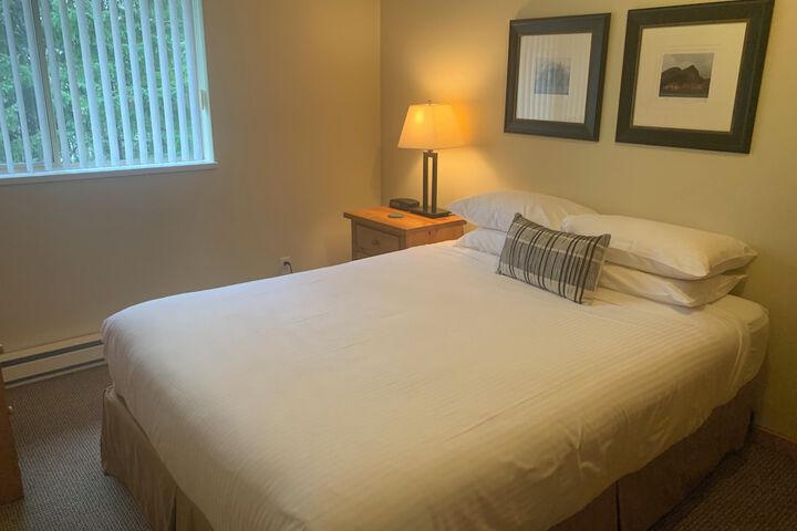 Room 13 of 70