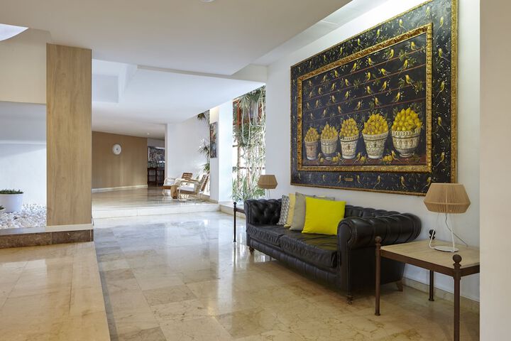 Hotel Interior 2 of 76
