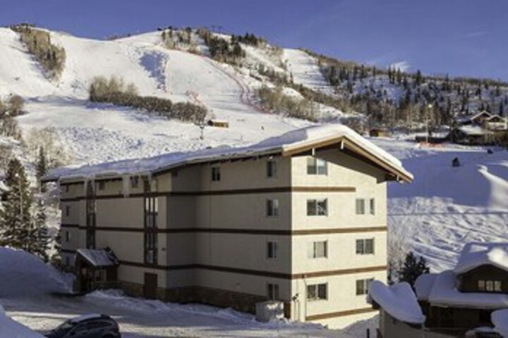 Hotel 142 of 144