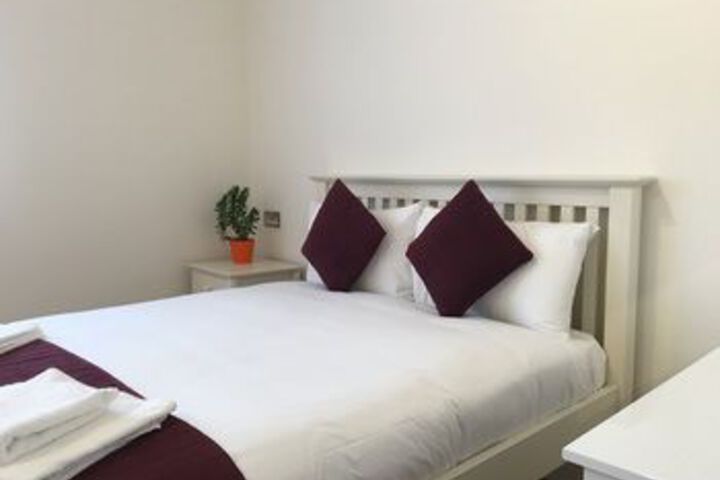 Room 16 of 16