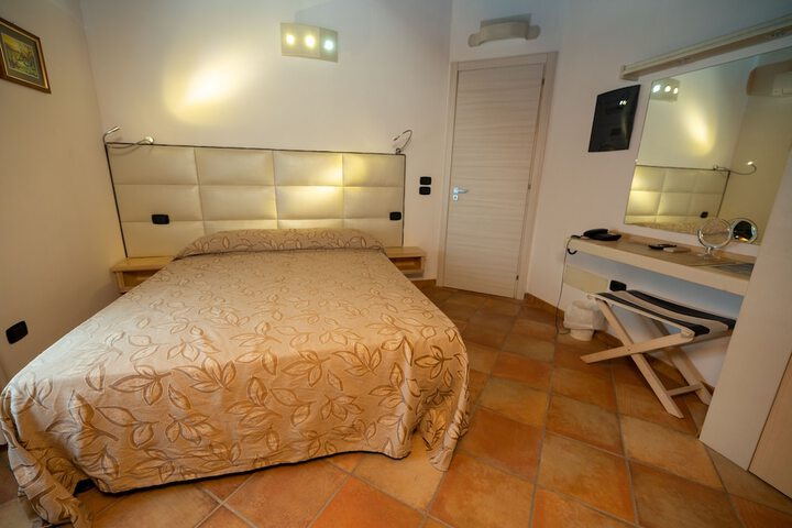 Room 14 of 56