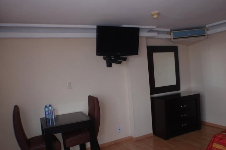 Room 10 of 266