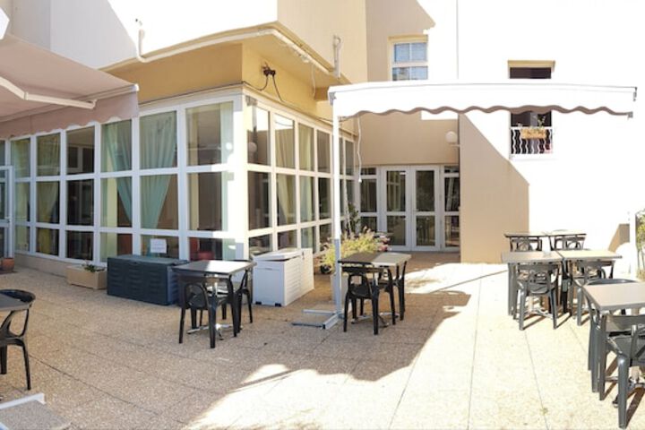 Terrace/Patio 37 of 38