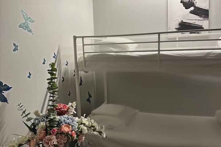 Room 15 of 40