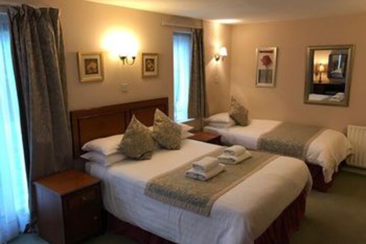 Room 8 of 30