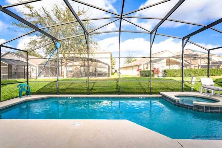 Pool 69 of 87