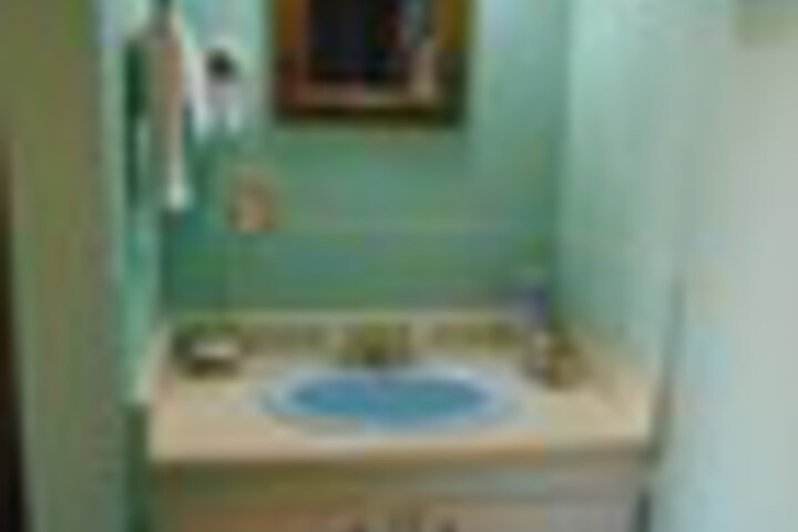 Room 128 of 141
