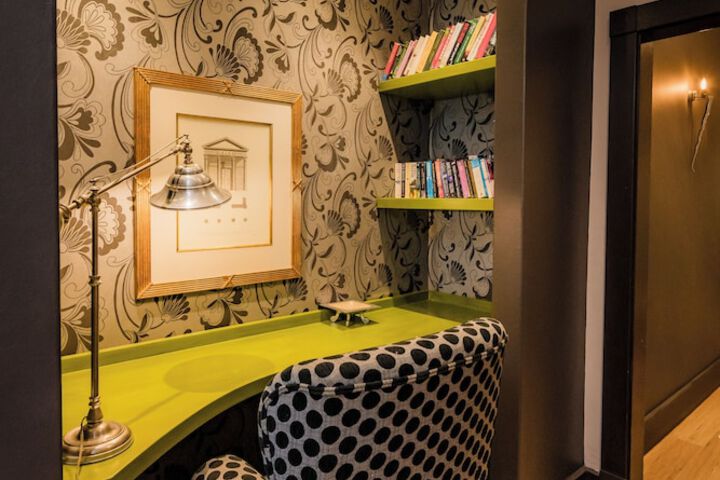 Hotel Interior 10 of 146