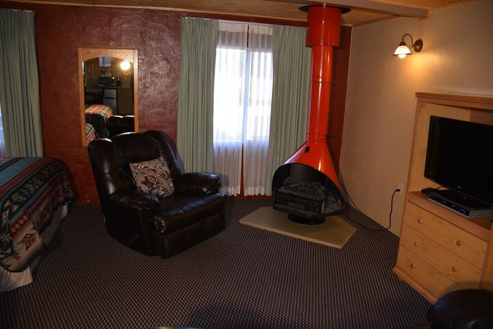 Room 22 of 96