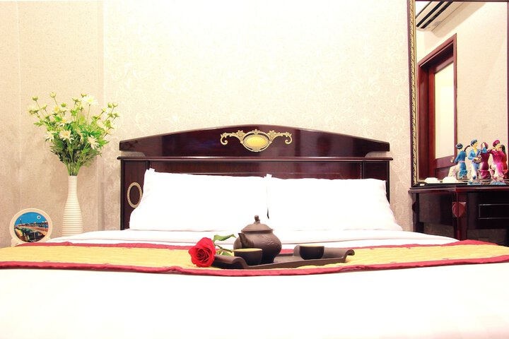 Room 14 of 49