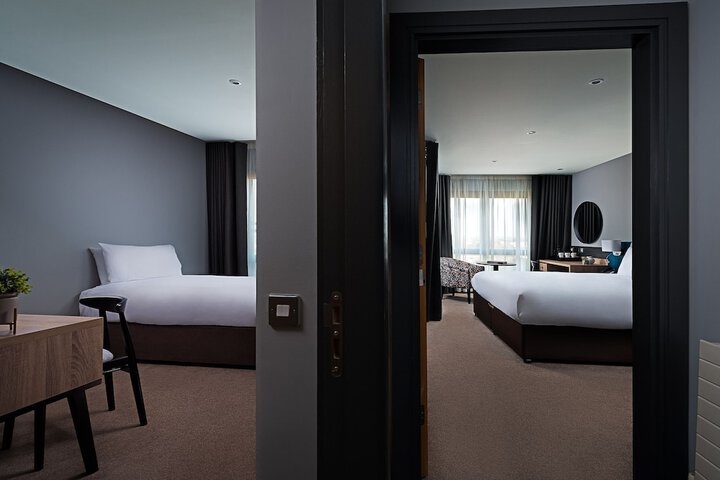 Room 3 of 54