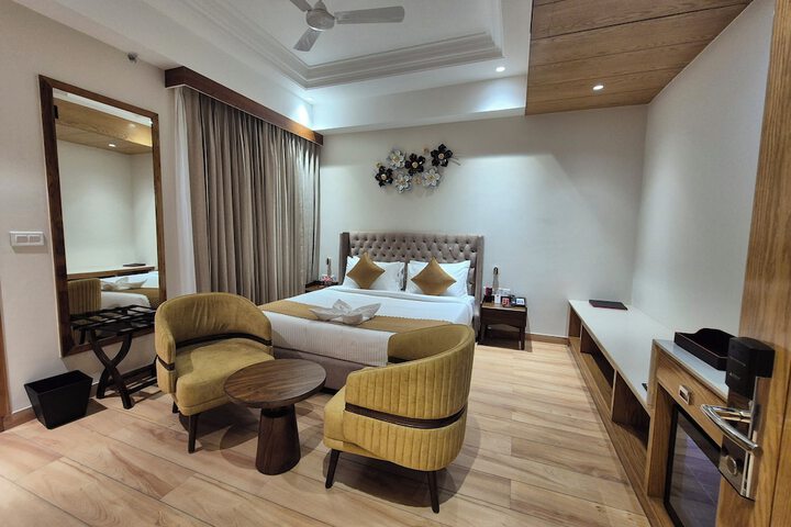 Room 7 of 55