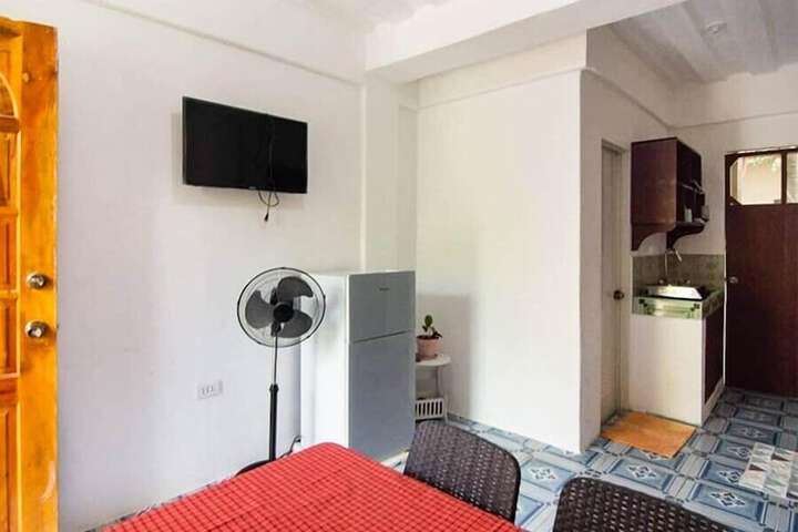 Room 8 of 22