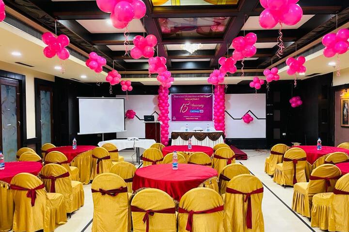 Ballroom/Hall 19 of 46