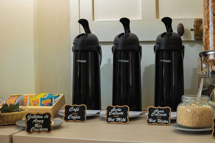 Breakfast/Coffee Service 49 of 73