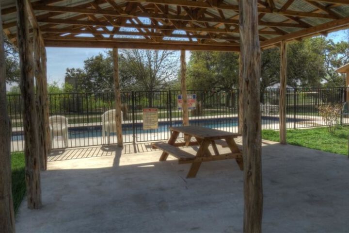 Pool 114 of 148