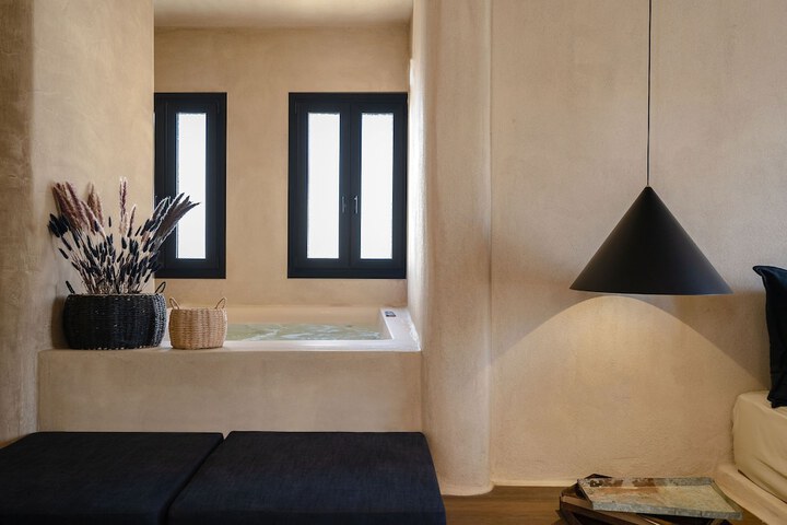 Room 79 of 260