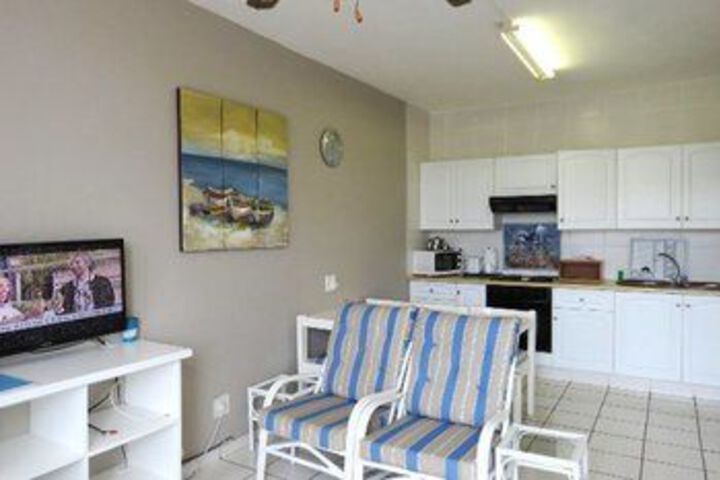 Room 9 of 20
