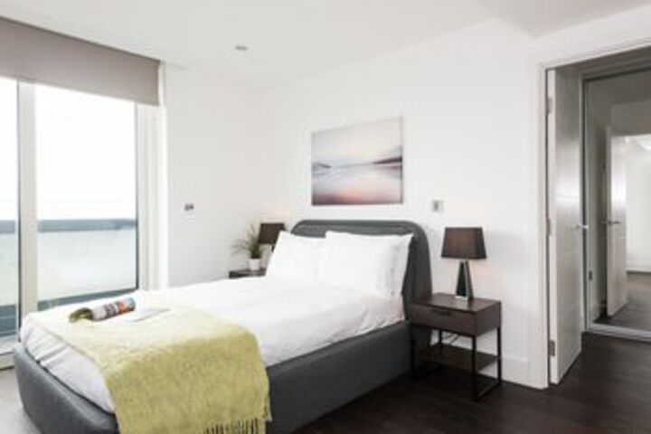 Room 11 of 23
