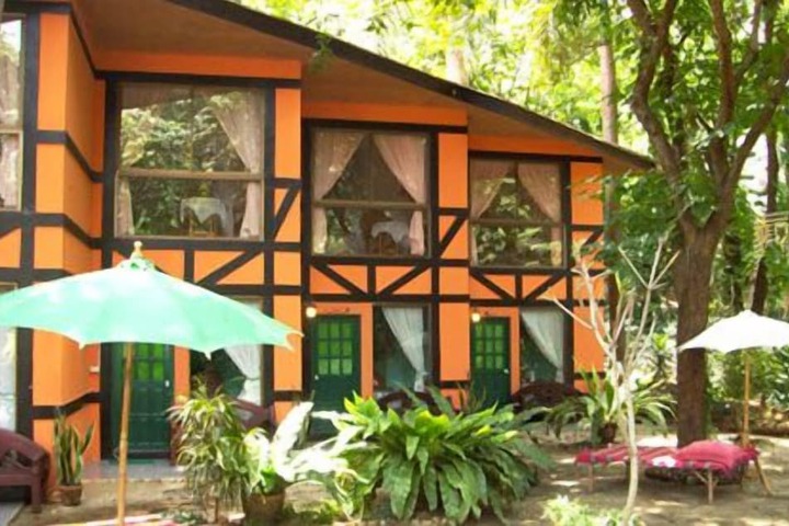 Pongsuda Chalet in Sai Yok