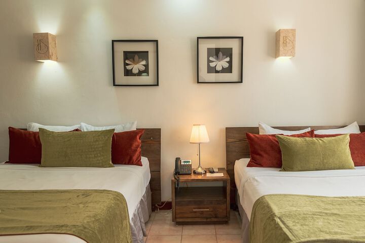 Room 15 of 37