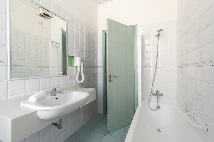 Bath Photo