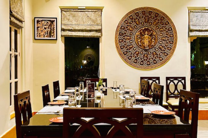 Dining 56 of 78
