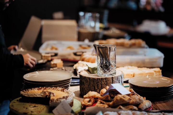 Dining 78 of 107