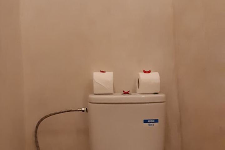 Room 67 of 104