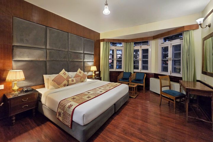 Room 45 of 165