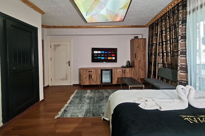 Room 42 of 71