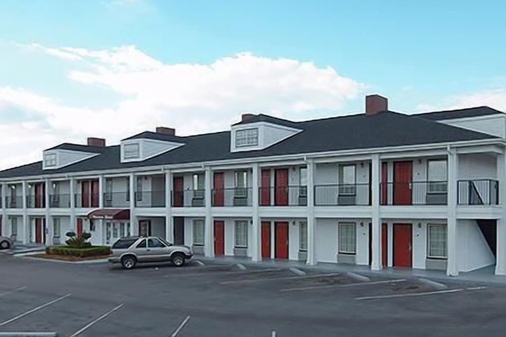 Hotel 41 of 44